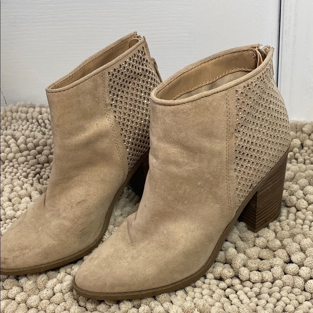 Women's Tan Ankle Boots